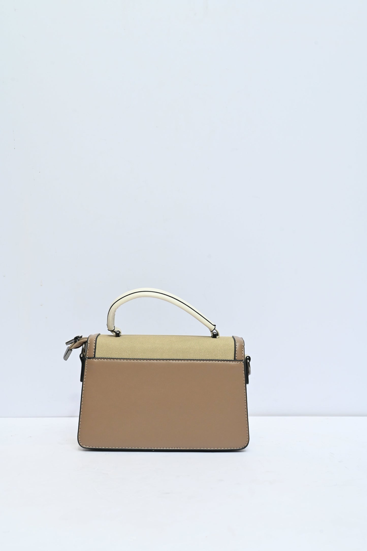 Elegant Structured Handbag with Statement Buckle for Women Featuring Premium Design and Spacious Interior