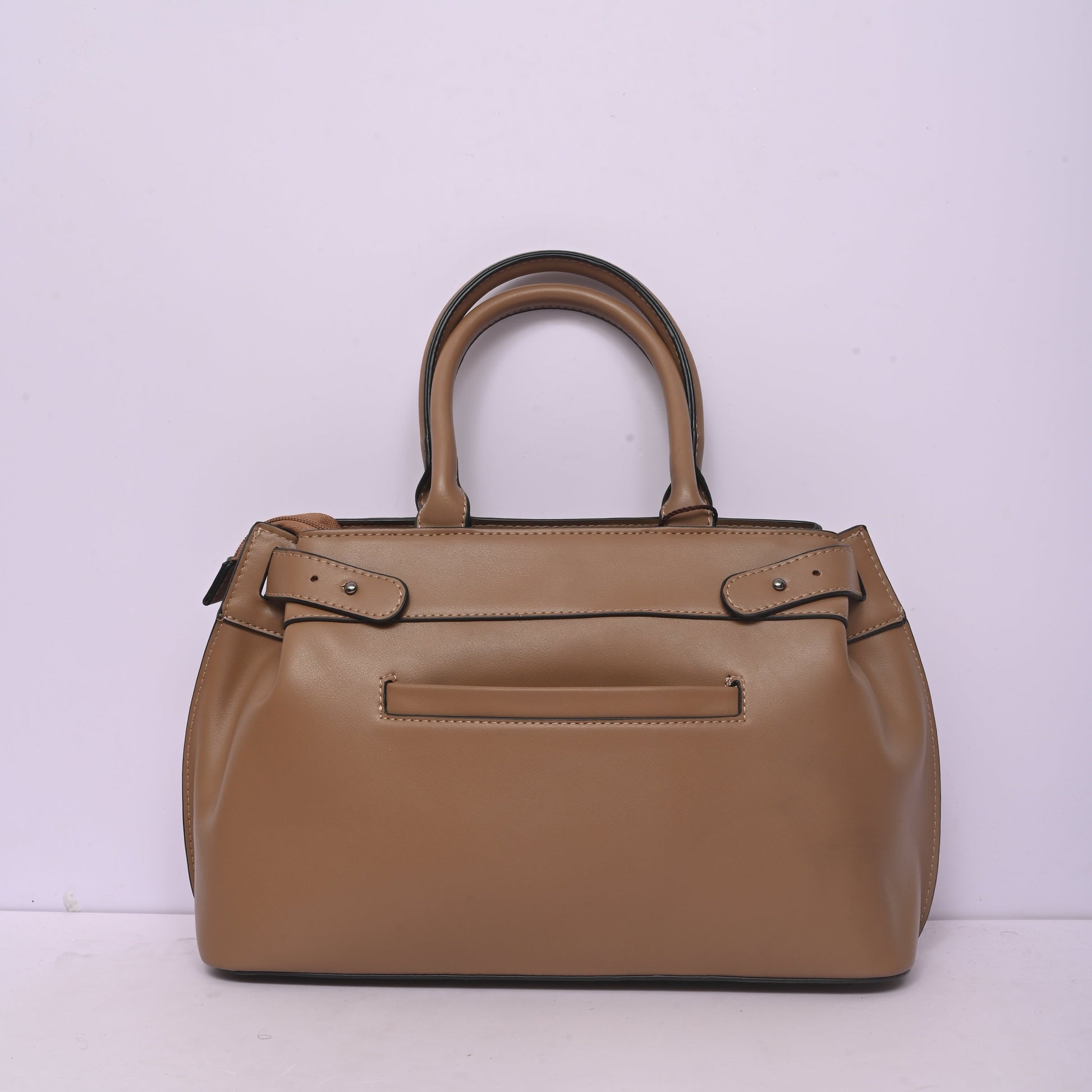 Premium Checkerboard Tote Bag with Top Handles for Women Featuring Spacious Interior and Elegant Checkered Design