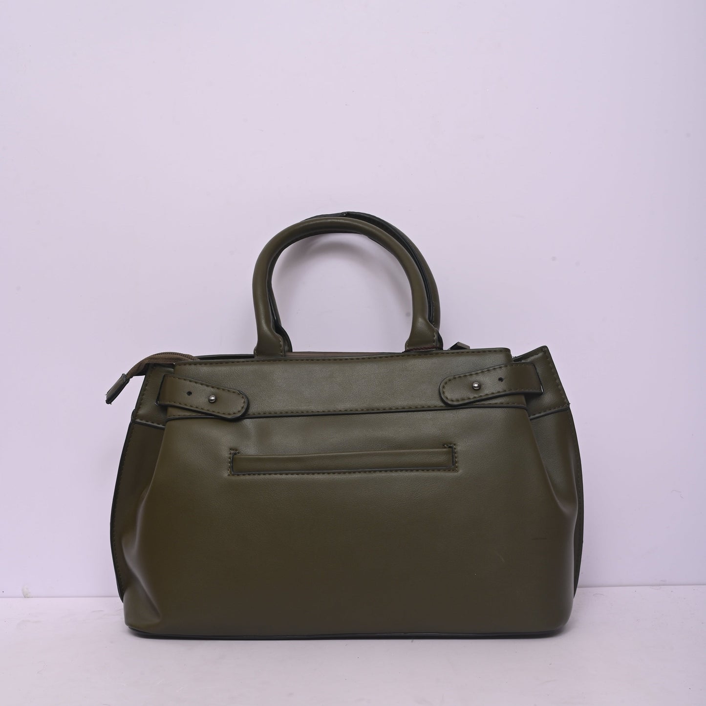 Premium Checkerboard Tote Bag with Top Handles for Women Featuring Spacious Interior and Elegant Checkered Design