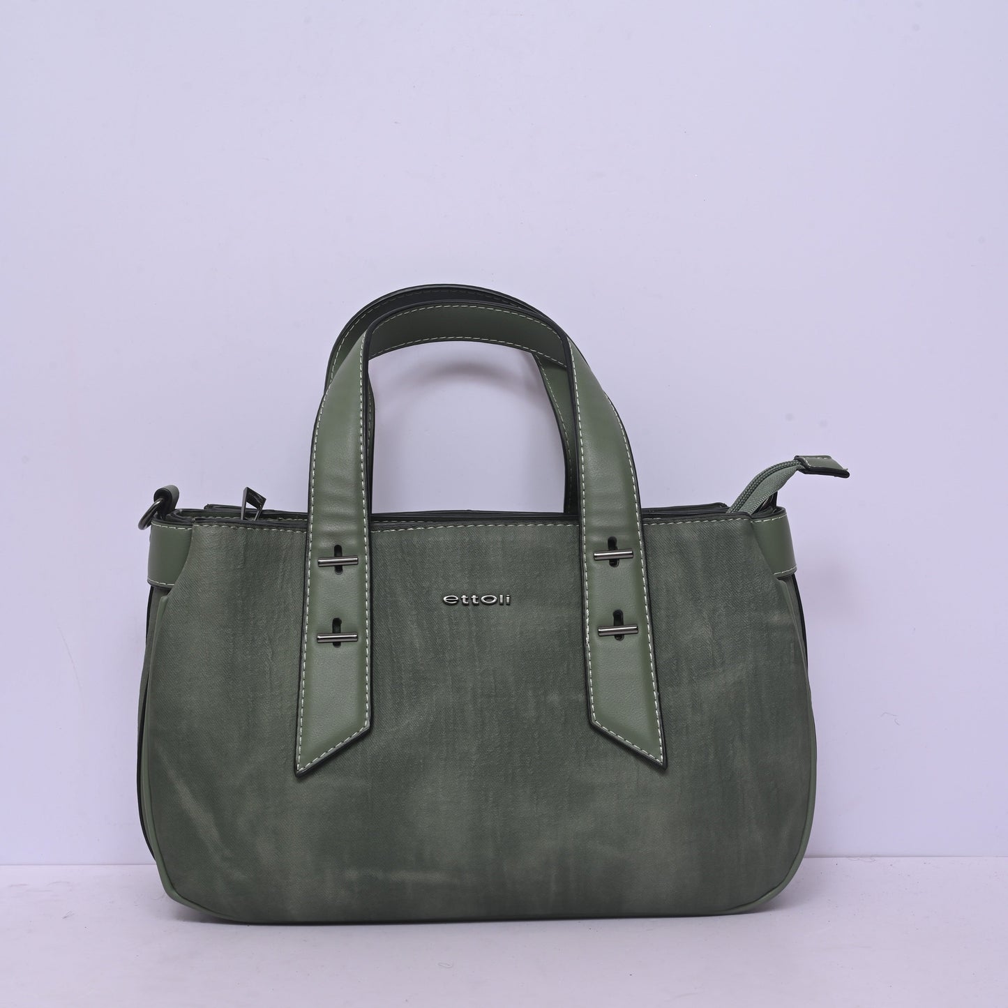 Vintage Style Large Capacity Handbag with Top Handles for Women Featuring Spacious Interior and Classic Design